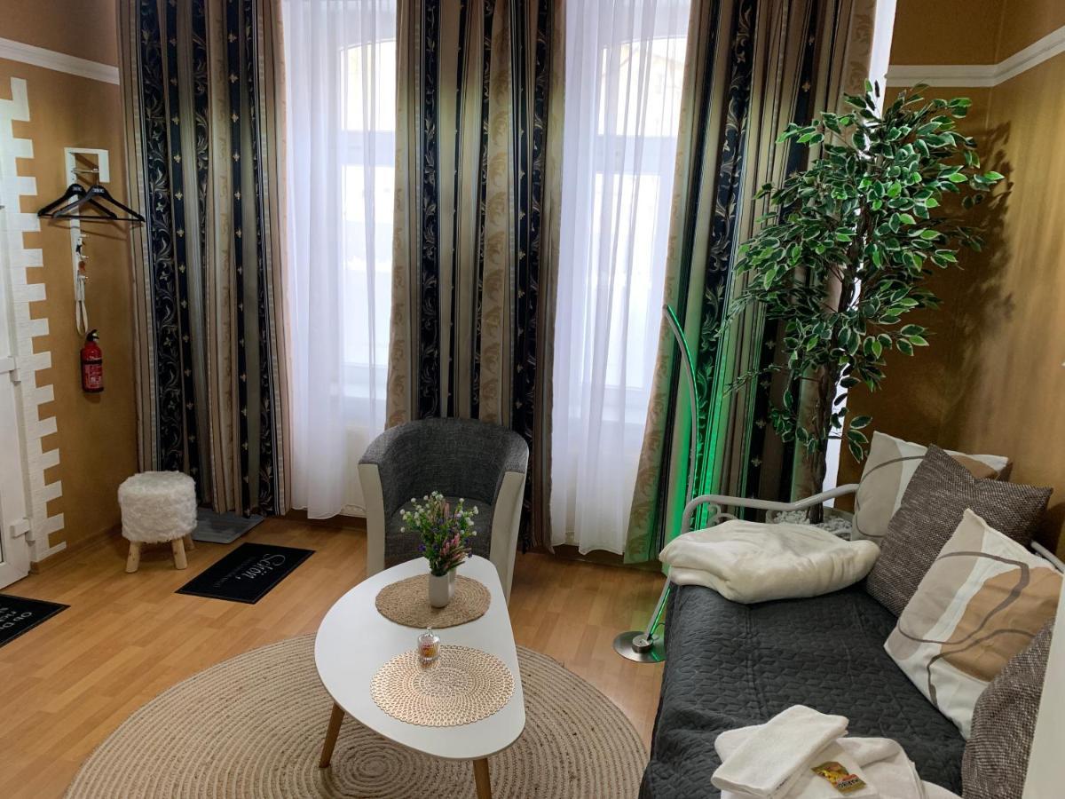 Best-Preis Fewo Rathausblick 2 - Zentrale Lage In Wittenberge - 2 Personen - Einzelzimmer - Vollausstattung - Wlan / Prime & Self-Check-In Exterior photo